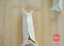 白菜猪肉锅贴的做法图解12