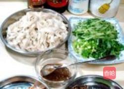 香辣热拌面的做法图解1