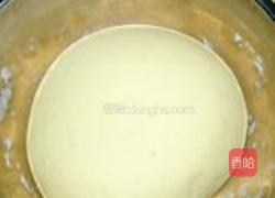 韭菜猪肉包子的做法图解3