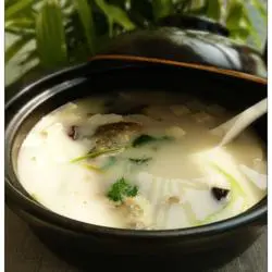 玉竹鱼头豆腐汤的做法[图]