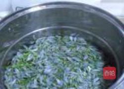 葛花粉丝蒸饺的做法图解2