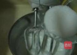 戚风蛋糕的做法图解10