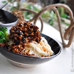 菌菇肉酱的做法[图]