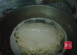 蒜蓉辣酱拌凉面的做法图解6