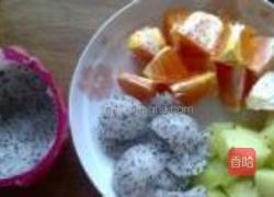 酸奶水果沙拉的做法图解2