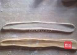 双色花卷的做法图解6