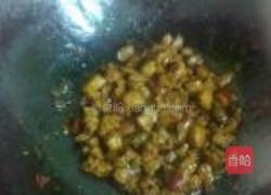 酱肉馒头的做法图解3