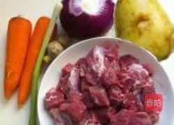 牛腩烩饭的做法图解1