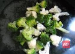 剁椒双花炒饭的做法图解3