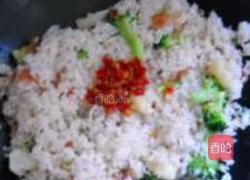 剁椒双花炒饭的做法图解8