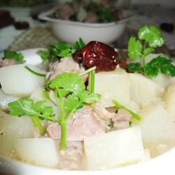 羊肉炖萝卜的做法[图]