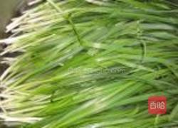 硬面韭菜盒子的做法图解1