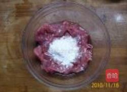 蚝油牛肉盖浇饭的做法图解1