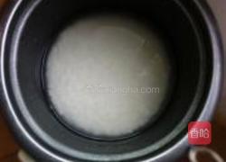 土豆腊肠焖饭的做法图解8