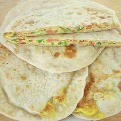 鸡蛋灌饼的做法[图]