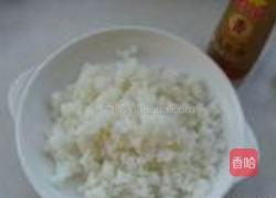泡菜炒饭的做法图解1