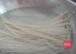 桂林米粉的做法图解3