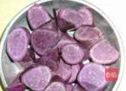 三色鸡腿菇猪肉饺的做法图解2