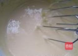 草莓慕斯蛋糕的做法图解3