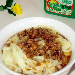 猪肉炸酱面的做法[图]