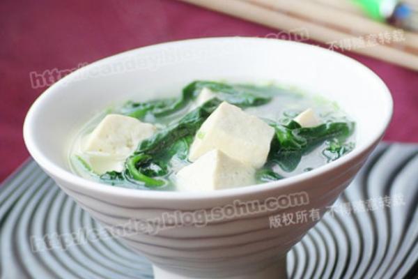 木耳菜豆腐汤