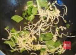 豆丹松子酱香炒面的做法图解6