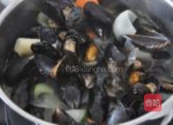 贻贝大虾意面的做法图解11