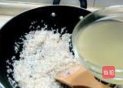 红花焖饭蔬菜海鲜的做法图解6