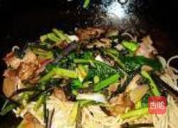 炒米线的做法图解7