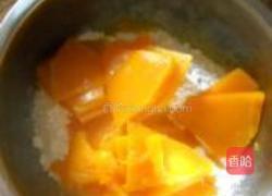 素汤南瓜面疙瘩的做法图解2