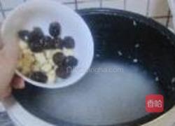 百合莲子瘦肉粥的做法图解4