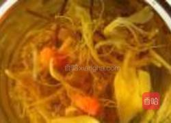 百合枸杞金银花茶的做法图解4