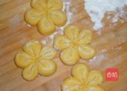 双色梅花馒头的做法图解11
