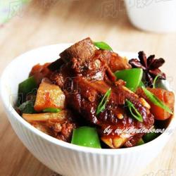 川香土豆烧排骨的做法[图]
