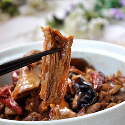 笋干焖板鸭的做法[图]