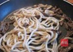牛肉香菜炒乌冬的做法图解7