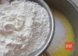 草莓夹心蛋糕的做法图解2