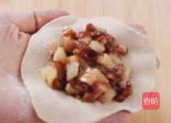 藕丁猪肉大包的做法图解9