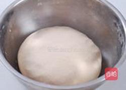藕丁猪肉大包的做法图解1