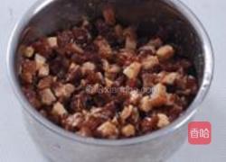 藕丁猪肉大包的做法图解4