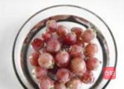 轻松洗葡萄的做法图解3