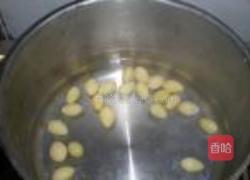 白果鸡蛋羹的做法图解2