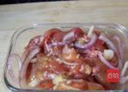 鸡腿腊肠煲仔饭的做法图解3