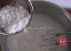 戚风蛋糕的做法图解6