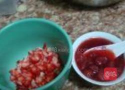 草莓果肉冰淇淋的做法图解4