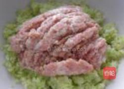 卷心菜肉馅饺子的做法图解5