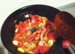 蕃茄意大利素面的做法图解3