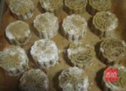 广式豆沙麻薯月饼的做法图解26