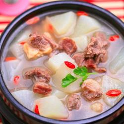 羊肉炖白萝卜的做法[图]