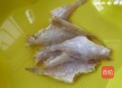 剥皮鱼西洋菜粥的做法图解1